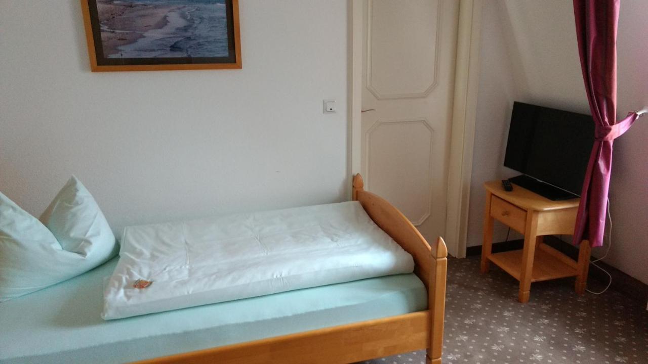 Lindenhof / Gastehaus An Der Teufelsmauer Hotel Thale Ngoại thất bức ảnh