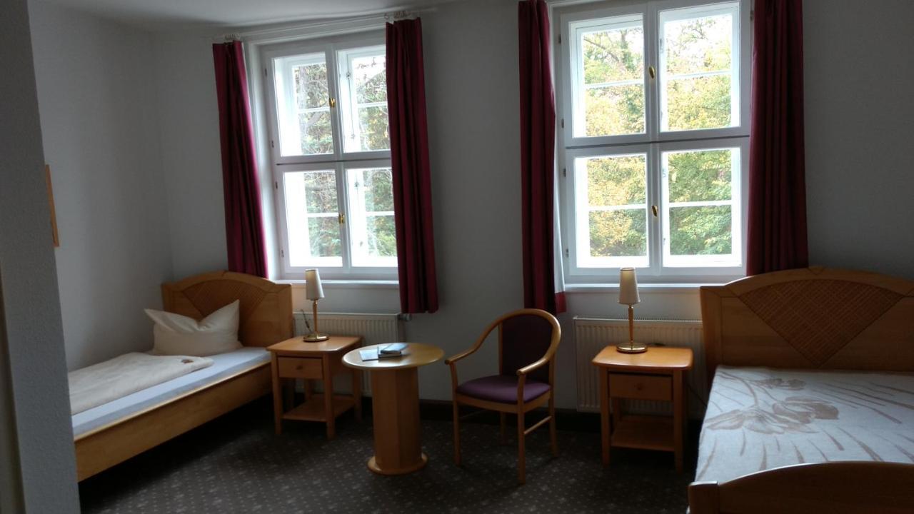 Lindenhof / Gastehaus An Der Teufelsmauer Hotel Thale Ngoại thất bức ảnh