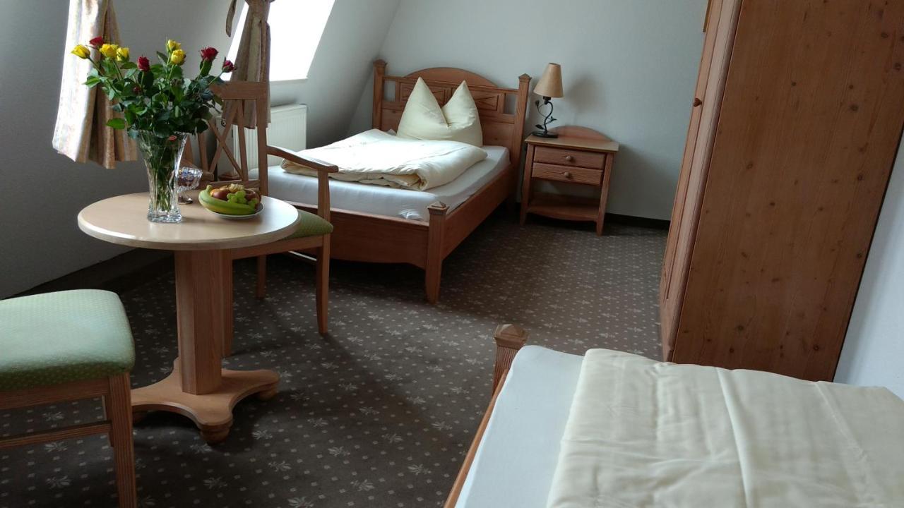 Lindenhof / Gastehaus An Der Teufelsmauer Hotel Thale Ngoại thất bức ảnh