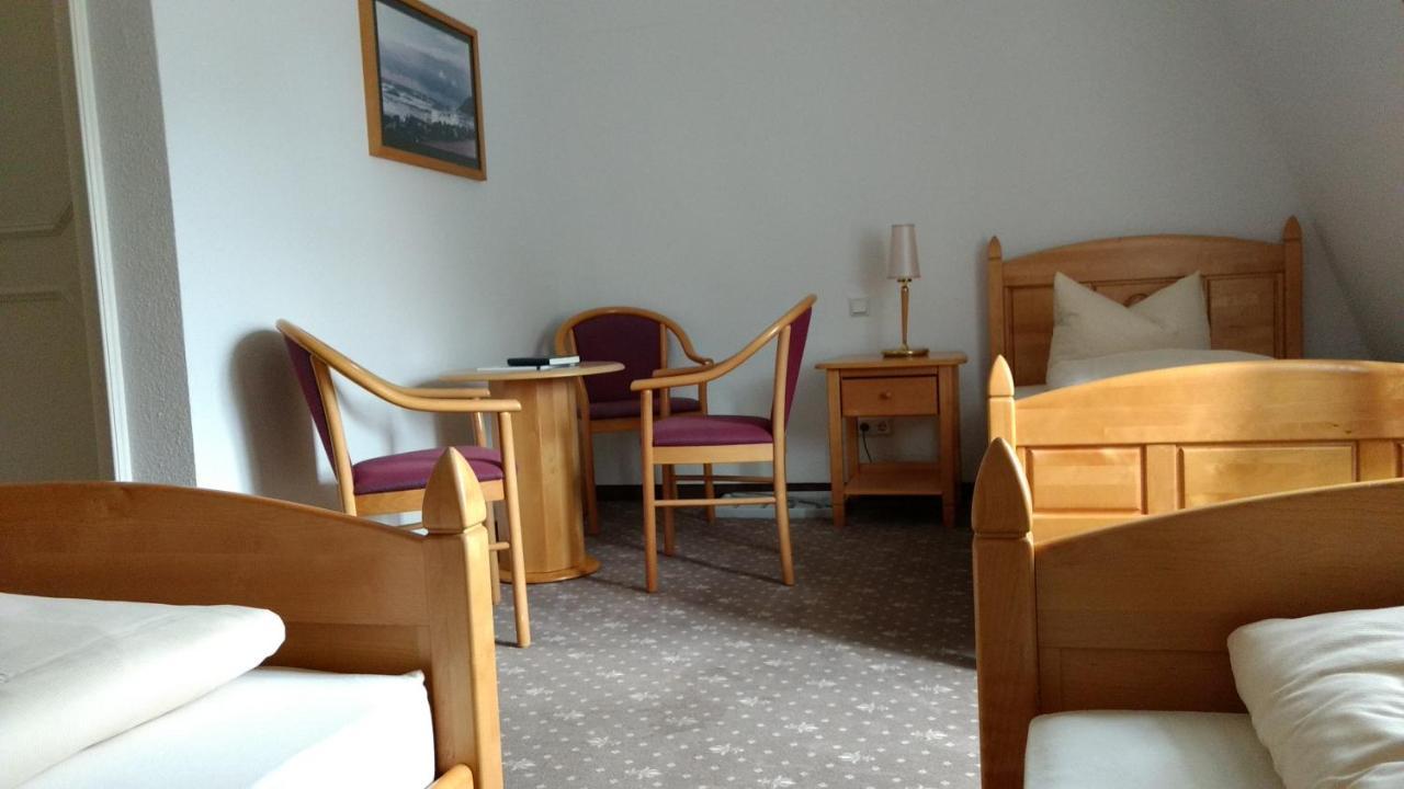 Lindenhof / Gastehaus An Der Teufelsmauer Hotel Thale Ngoại thất bức ảnh